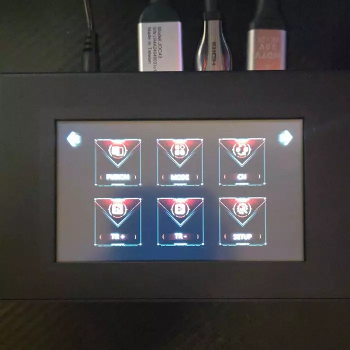 Pre-owned GODLIKE Touchscreen Fuser - Image 7